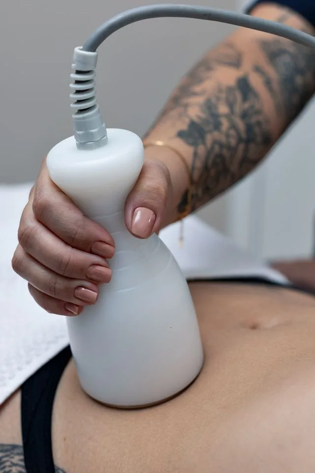 Fat-dissolving treatments